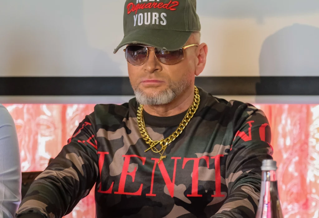 Krzysztof Rutkowski przyznał, jakie alimenty płaci pierwszej żonie