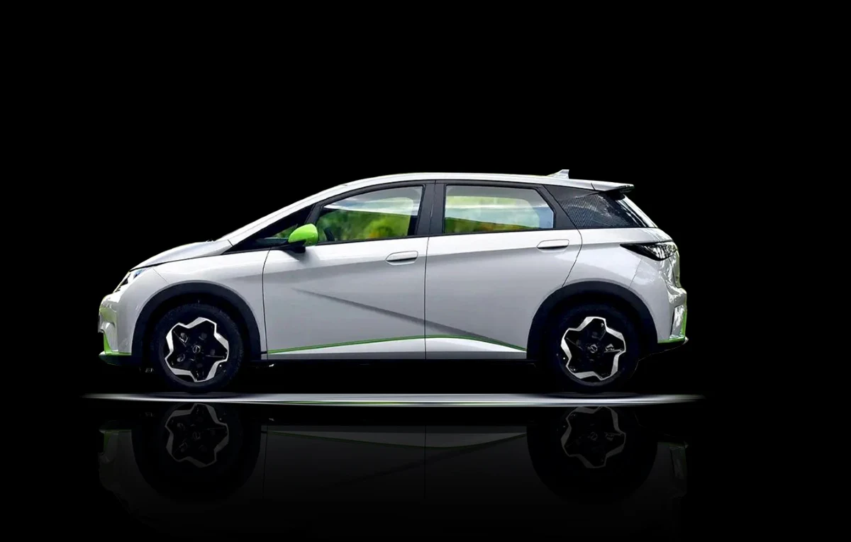 BYD ma rozważać również wprowadzenie do Europy modelu Dolphin.