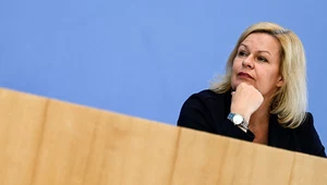 Minister spraw wewnętrznych Niemiec odwołała ze stanowiska polityka oskarżanego o bliskie kontakty ze służbami Kremla 