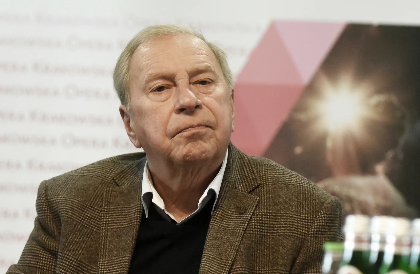 Jerzy Stuhr potwierdził, że prowadził samochód pod wpływem alkoholu i potrącił motocyklistę