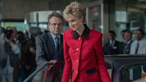 Elizabeth Debicki jako księżna Diana  w piątym sezonie "The Crown"