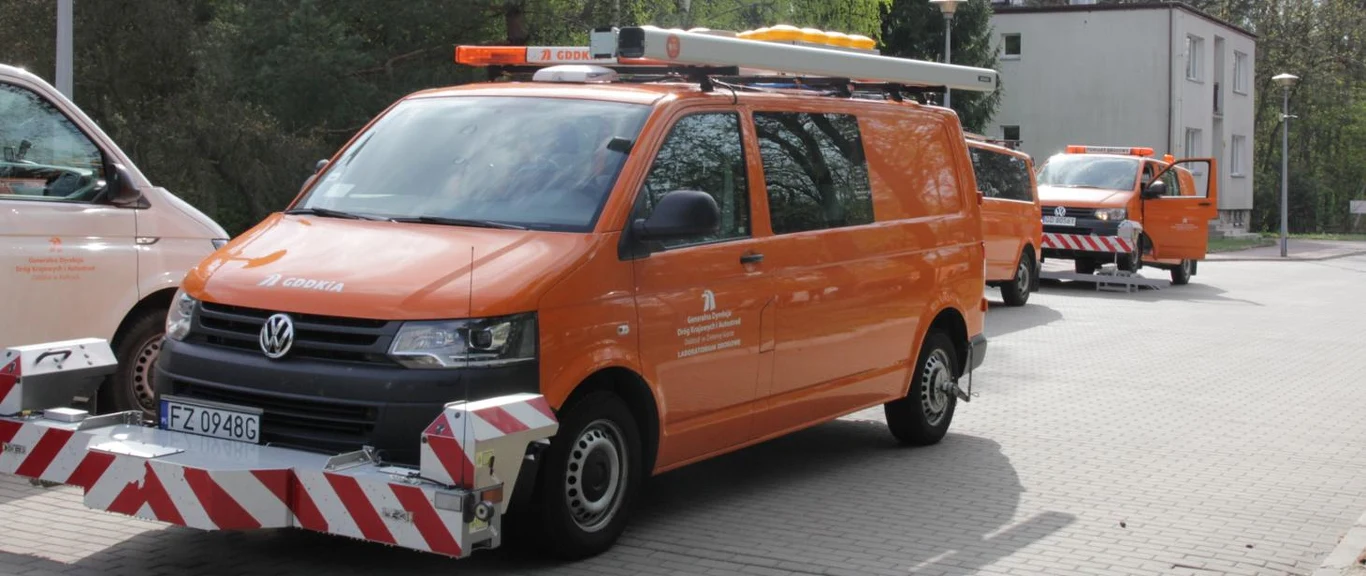 Poligraf laserowy do pomiaru głębokości kolein Poligraf laserowy do pomiaru głębokości kolein