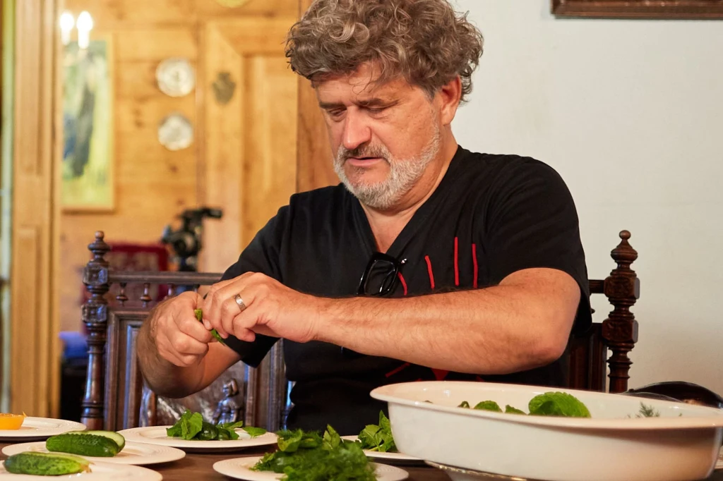 Janusz Palikot w "Hell's Kitchen" Janusz Palikot w "Hell's Kitchen"