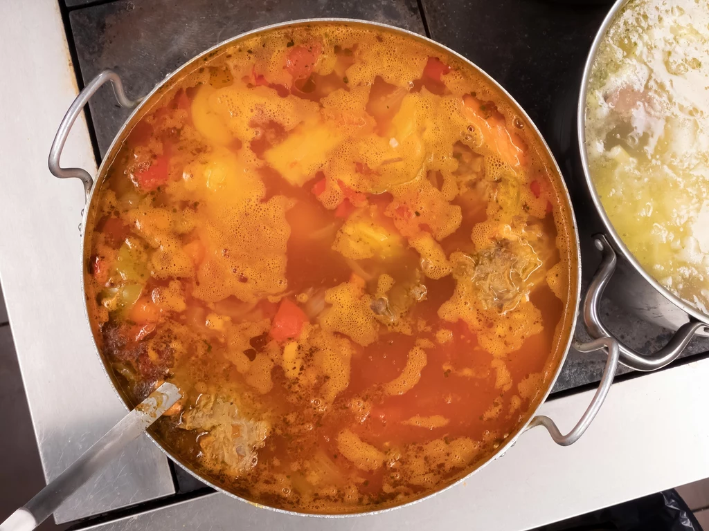 Zjedzona po podgrzaniu zupa nie będzie porcją zdrowia, a produktem szkodliwym