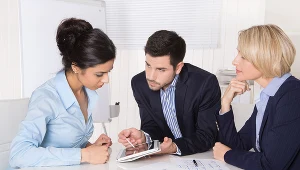 Polacy po pandemii wracają do biur