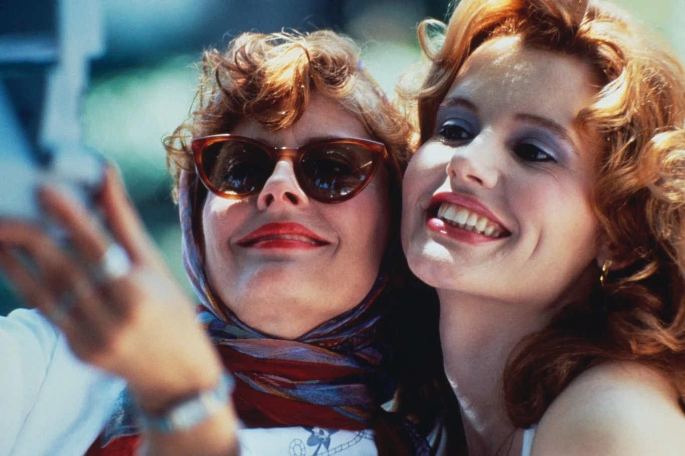 Susan Sarandon i Geena Davis w filmie "Thelma i Louise" (1991) Susan Sarandon i Geena Davis w filmie "Thelma i Louise" (1991)