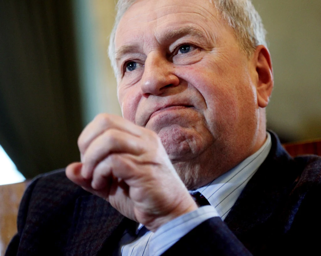 Jak czuje się Stuhr po tym, co się stało?