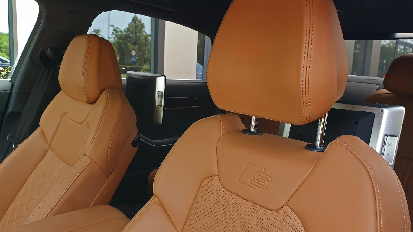 Audi A8 L 60 TFSI quattro