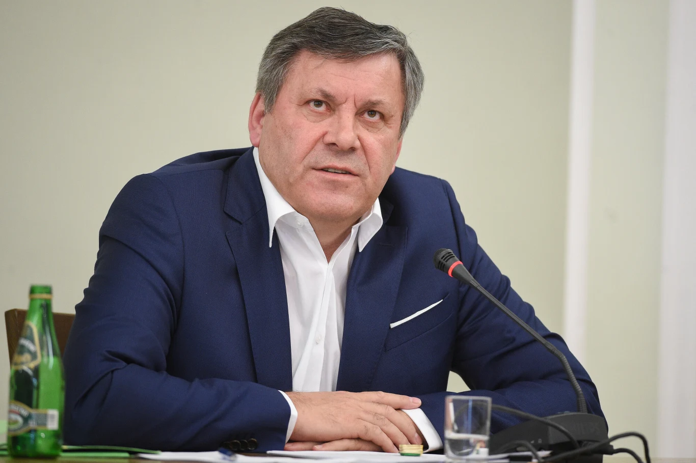 Janusz Piechociński odniósł się do badań wskazujących na problemy w produkcji kawy. Czy czeka nas drożyzna? 