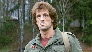 Sylvester Stallone jako John Rambo
