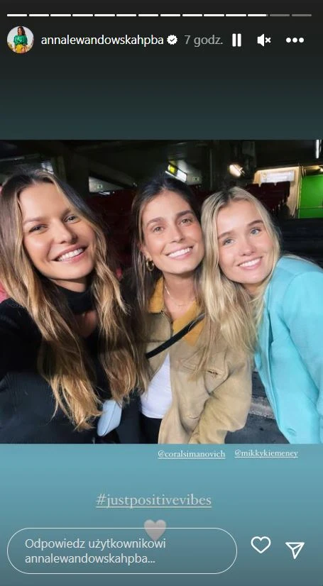 Lewandowska znalazła wspólny język z innymi WAGs