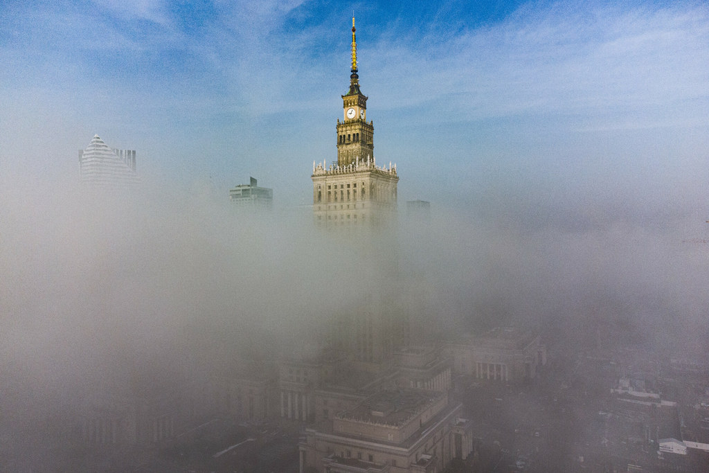 Smog w Polsce. Jak powstaje i jakie są jego skutki? Gdzie najczęściej występuje? Wyjaśniamy!