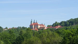 Jest nazywana „polską Jerozolimą”. To tu znajduje się skarb UNESCO