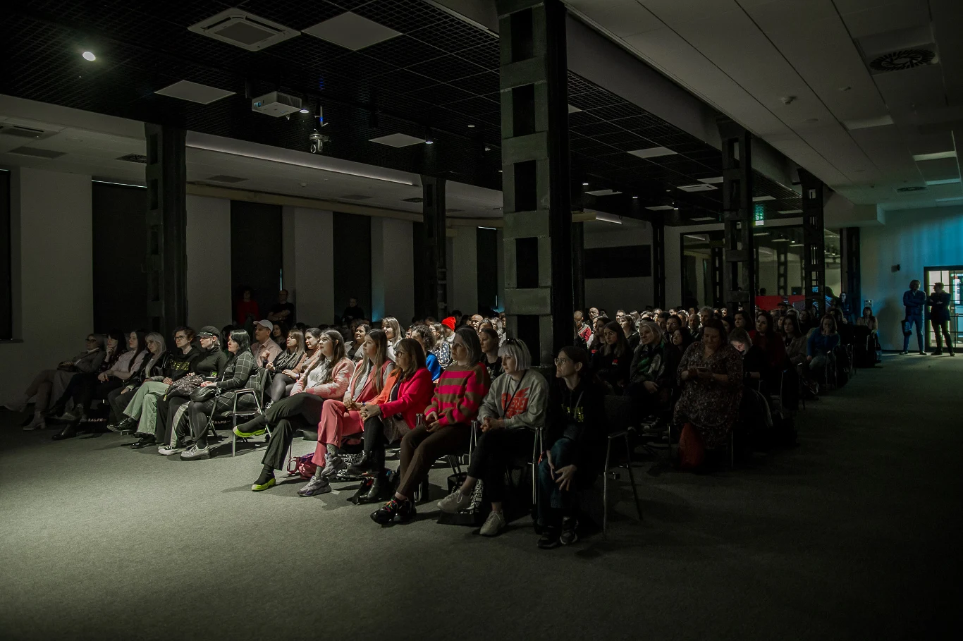 "To człowiek tworzy metamorfozy": Rozmowa Anny Gacek z Ralphem Kaminskim