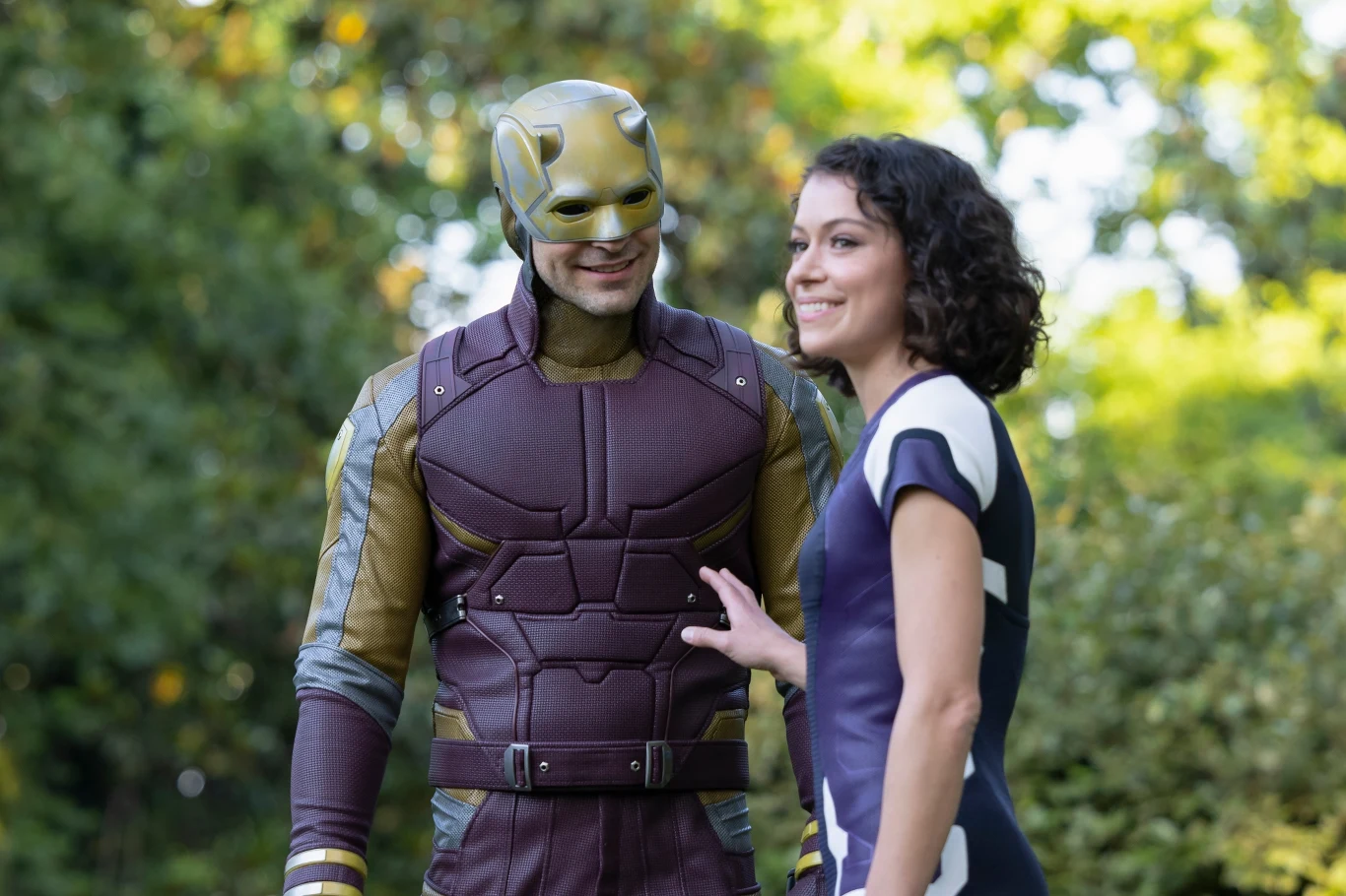 "Mecenas She-Hulk": Daredevil/Matt Murdock (Charlie Cox), Tatiana Maslany (Jennifer Walters/She-Hulk)