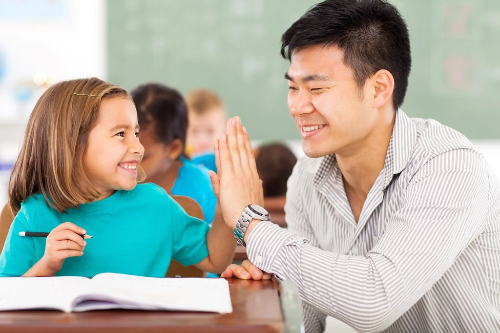 Maro for Schools nadchodzi z pomocą!