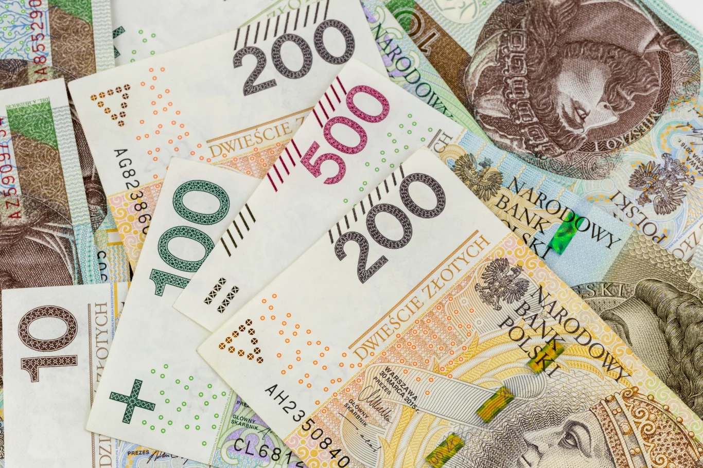 Już jeden pechowy banknot może odpychać pieniądze. 