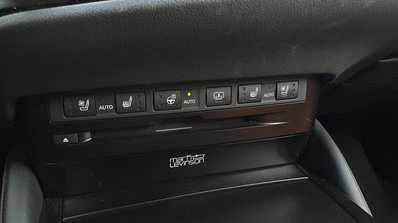 Lexus ES 300h Lexus ES 300h