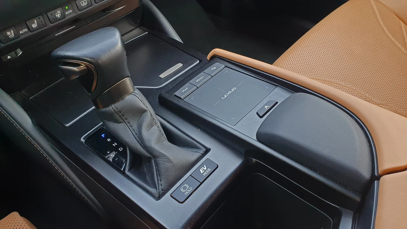 Lexus ES 300h Lexus ES 300h