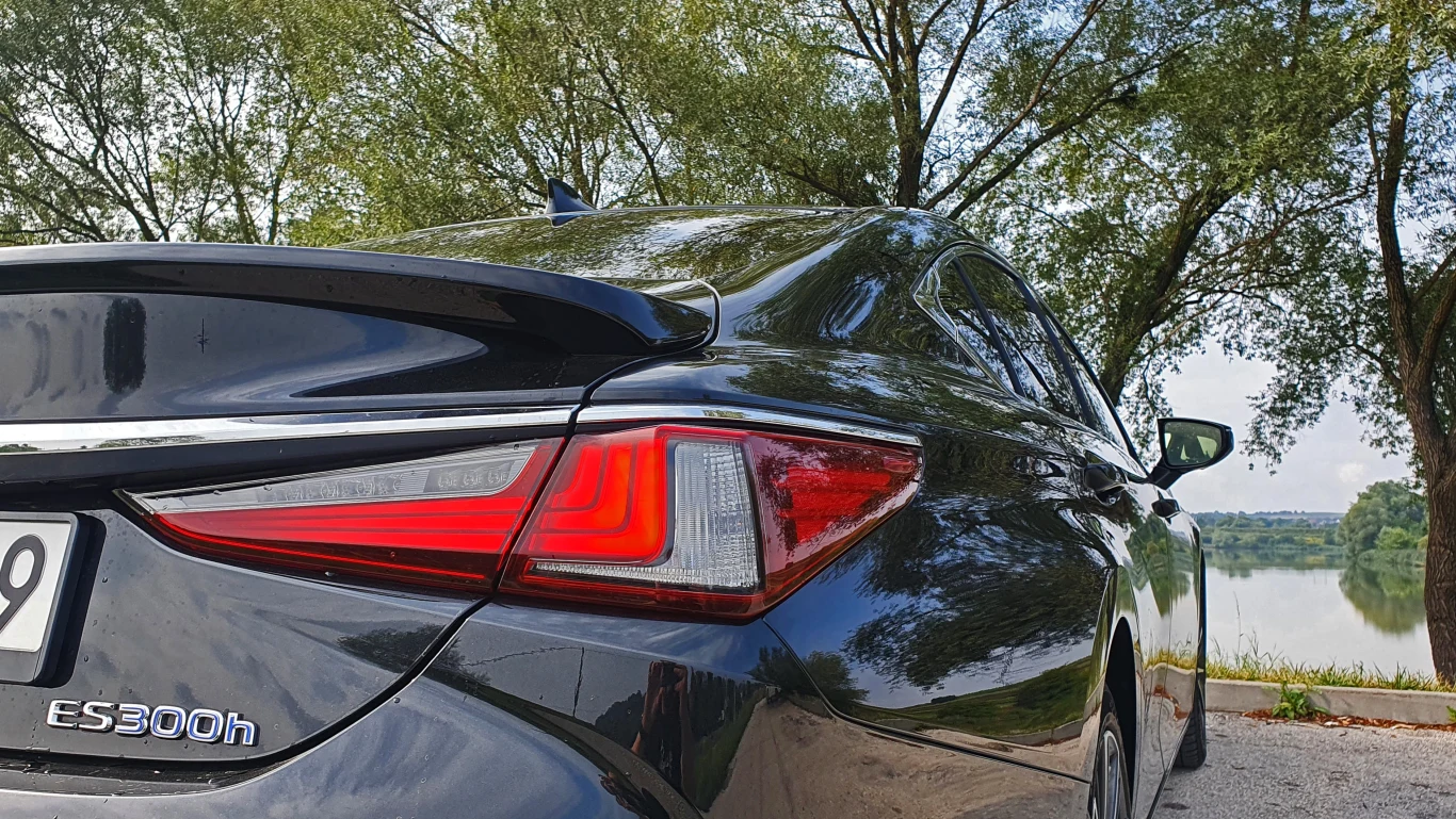 Lexus ES 300h Lexus ES 300h