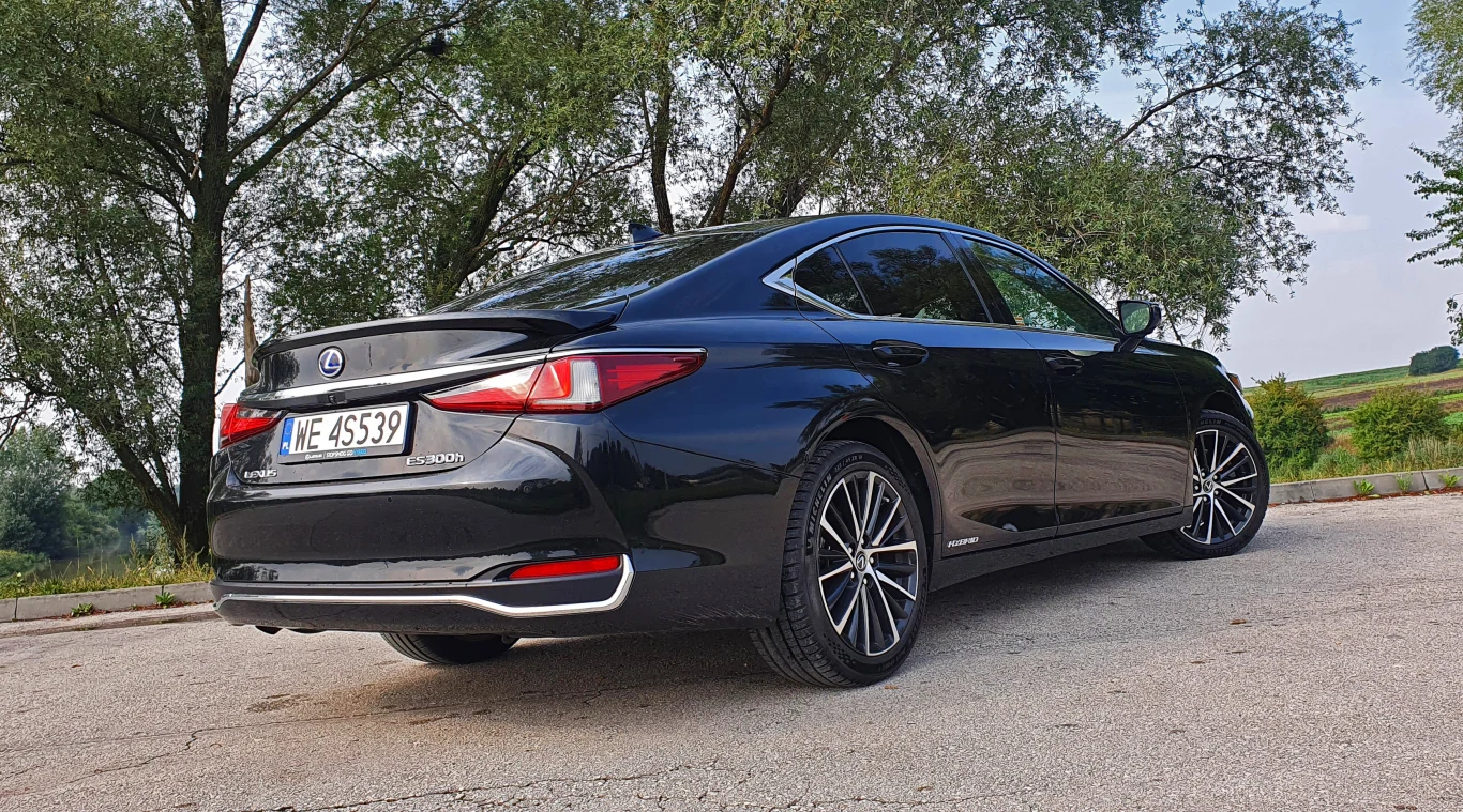 Lexus ES 300h Lexus ES 300h