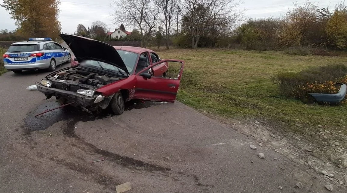Żaden z mężczyzn nie chciał przyznać się do prowadzenia samochodu.