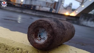 Pocisk artyleryjski znaleziony na terenie cukrowni