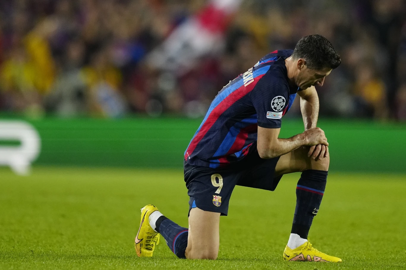 Robert Lewandowski nie tak wyobrażał sobie podbój Ligi Mistrzów z FC Barcelona Robert Lewandowski nie tak wyobrażał sobie podbój Ligi Mistrzów z FC Barcelona