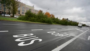 Buspas na ul. Piławskiej w Warszawie