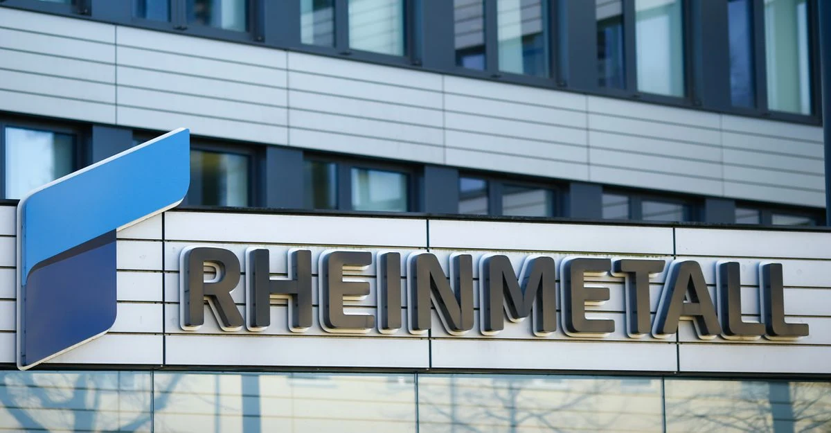 Rheinmetall jest w ścisłej czołówce opracowywania broni laserowej. Jeszcze w maju tego roku przeprowadził udane testy broni laserowej dla systemów lądowych Rheinmetall jest w ścisłej czołówce opracowywania broni laserowej. Jeszcze w maju tego roku przeprowadził udane testy broni laserowej dla systemów lądowych