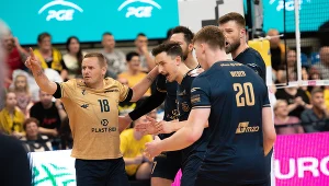 Faworyt rozbity we własnej hali. Drużyna ze stolicy się rozpędza