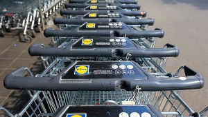 Lidl nie zmienia godzin otwarcia sklepów