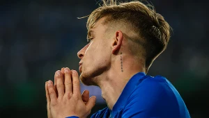 Piłkarz Lecha zaskoczony. "Pan mówi, że agresja Rakowa przytłaczała naszą?"