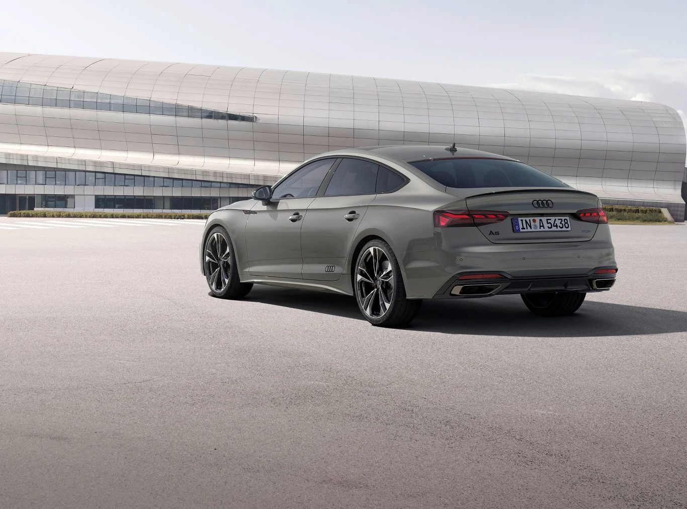 Nowe pakiety wizualne od Audi. Nowe pakiety wizualne od Audi.