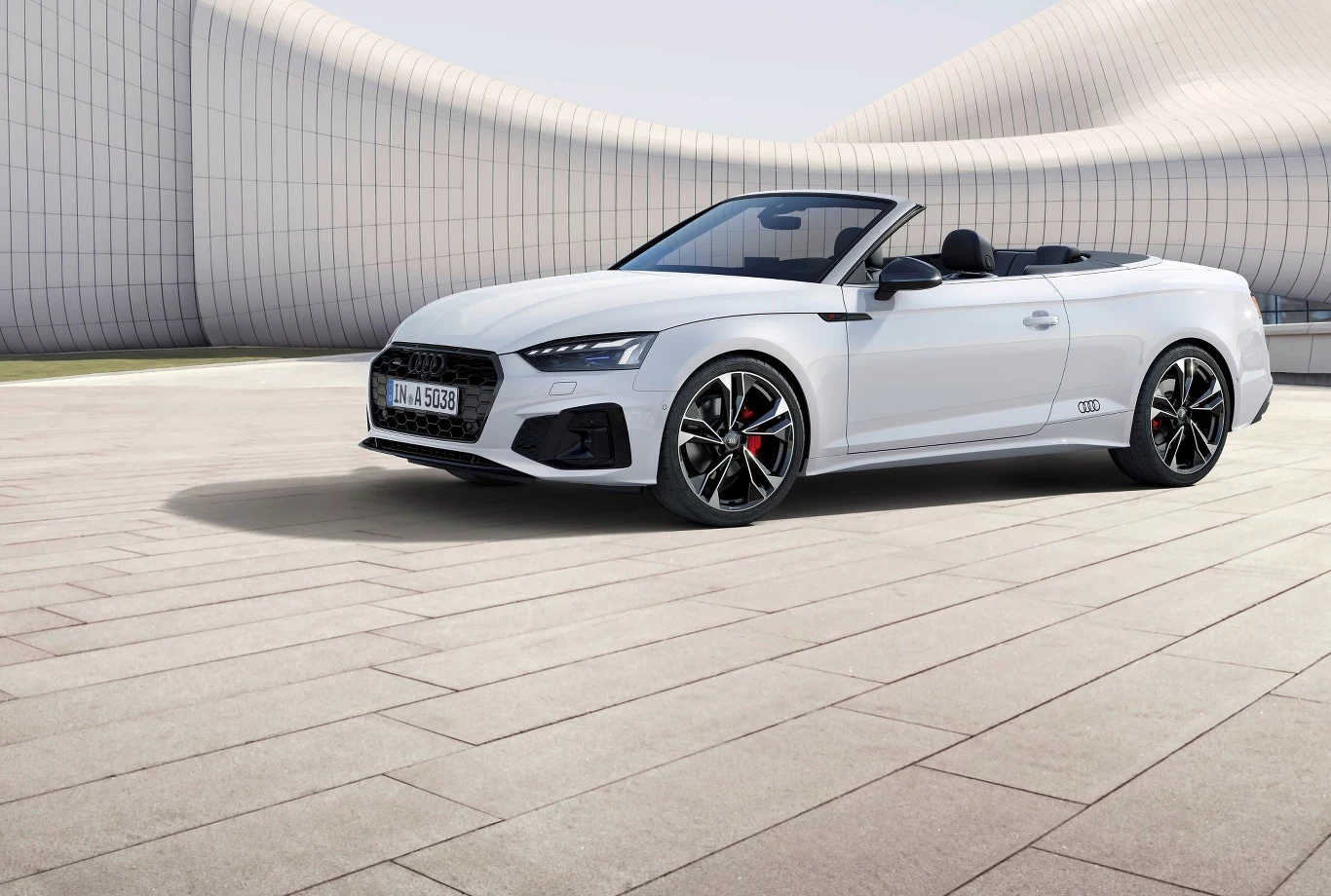 Nowe pakiety wizualne od Audi. Nowe pakiety wizualne od Audi.