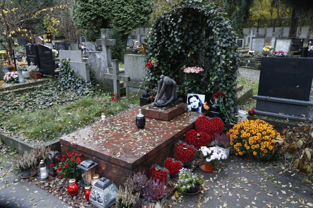 Grób Kory w 2020 roku Grób Kory w 2020 roku