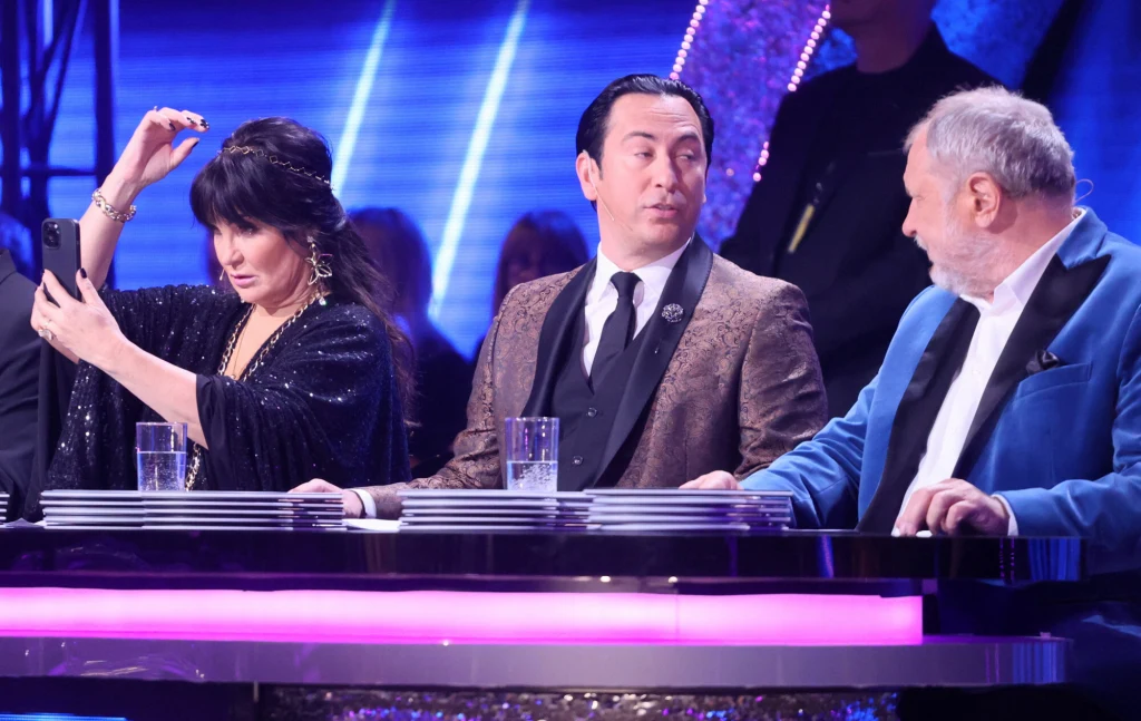 Iwona Pavlović, Michał Malitowski i Andrzej Grabowski w finale "Tańca z gwiazdami" Iwona Pavlović, Michał Malitowski i Andrzej Grabowski w finale "Tańca z gwiazdami"