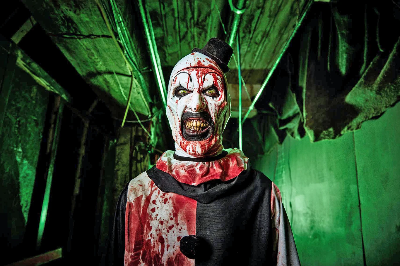 Kadr z filmu "Terrifier 2. Masakra w święta" Kadr z filmu "Terrifier 2. Masakra w święta"