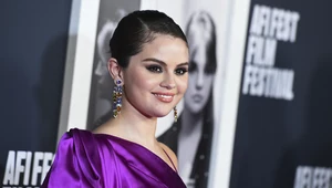 Selena Gomez olśniła kreacją. Czerwony dywan należał do niej!