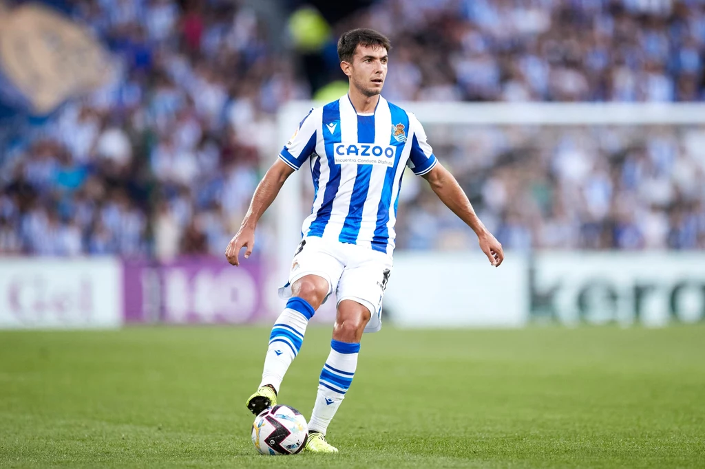 Martin Zubimendi to niezmiennie jeden z głównych celów transferowych FC Barcelona Martin Zubimendi to niezmiennie jeden z głównych celów transferowych FC Barcelona