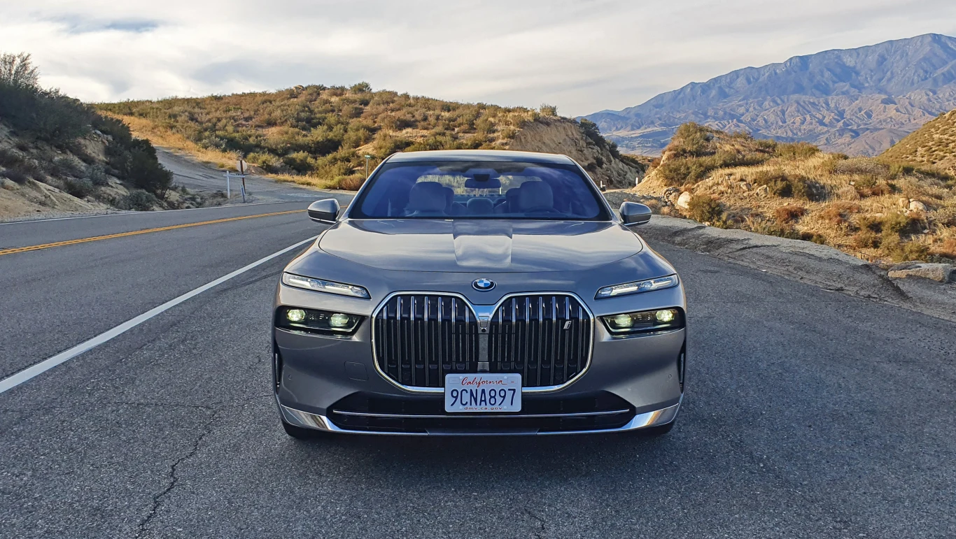 BMW i7 xDrive60 BMW i7 xDrive60