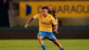 "Barca" i Real powalczą o nastoletnią gwiazdę. Anglicy i Niemcy też są w grze!