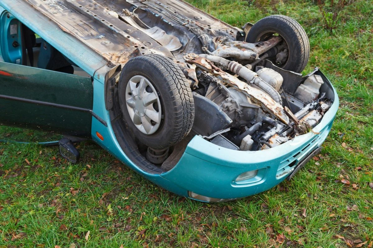 Warszawa: Policjantka pod wpływem alkoholu staranowała autem osobowe suzuki. Wiozła dwójkę dzieci / fot. poglądowe. Warszawa: Policjantka pod wpływem alkoholu staranowała autem osobowe suzuki. Wiozła dwójkę dzieci / fot. poglądowe.