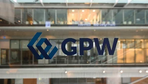 Główne indeksy na warszawskim parkiecie zakończyły poniedziałkową sesję wzrostami