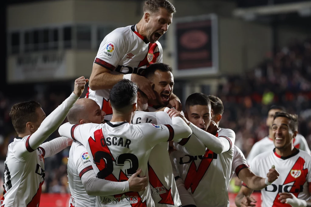Piłkarze Rayo Vallecano rzucili na kolana obrońców tytułu! Piłkarze Rayo Vallecano rzucili na kolana obrońców tytułu!