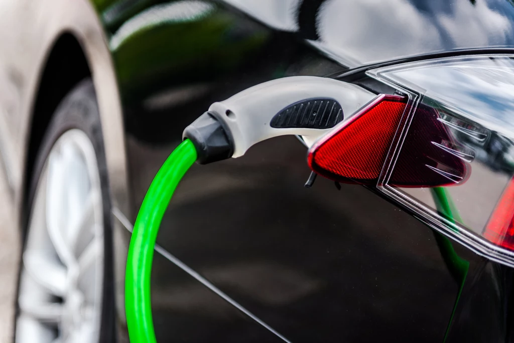 Z tzw. kilometrówki będą mogli skorzystać także posiadacze aut elektrycznych. Zdj. ilustracyjne