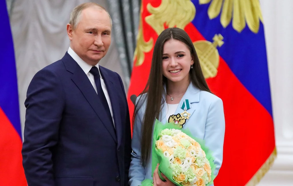 Władimir Putin i Kamiła Walijewa Władimir Putin i Kamiła Walijewa