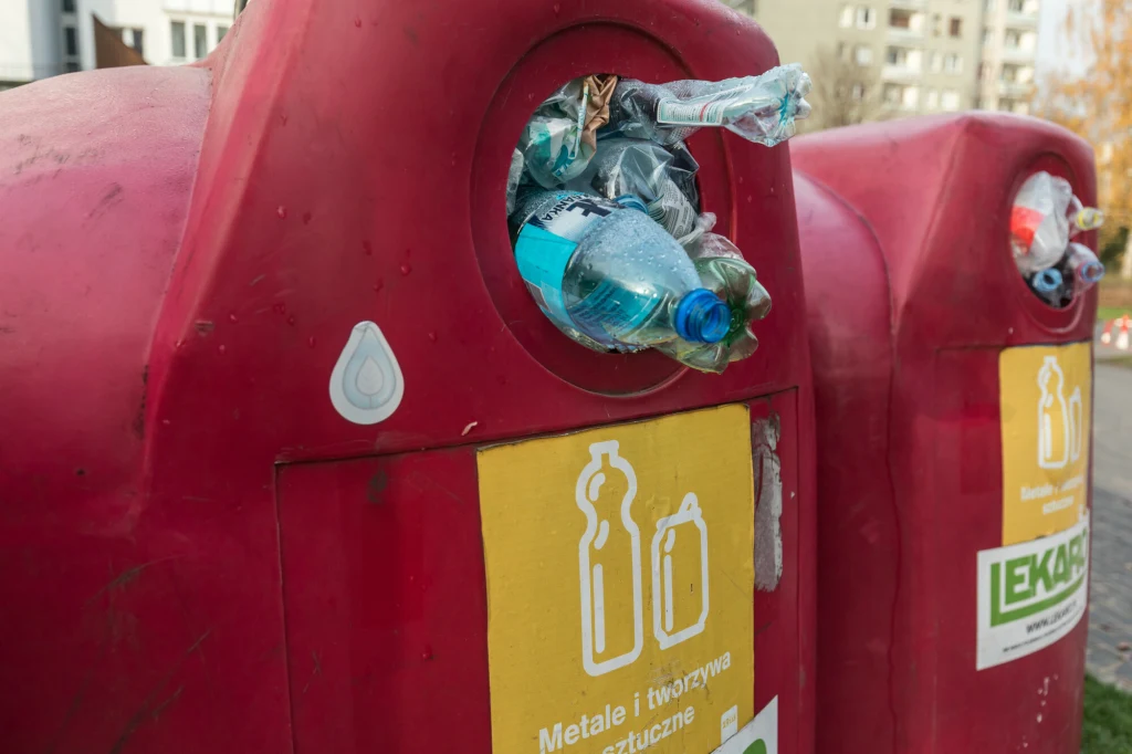 System kaucyjny obejmie też butelki plastikowe. Zdj. ilustracyjne