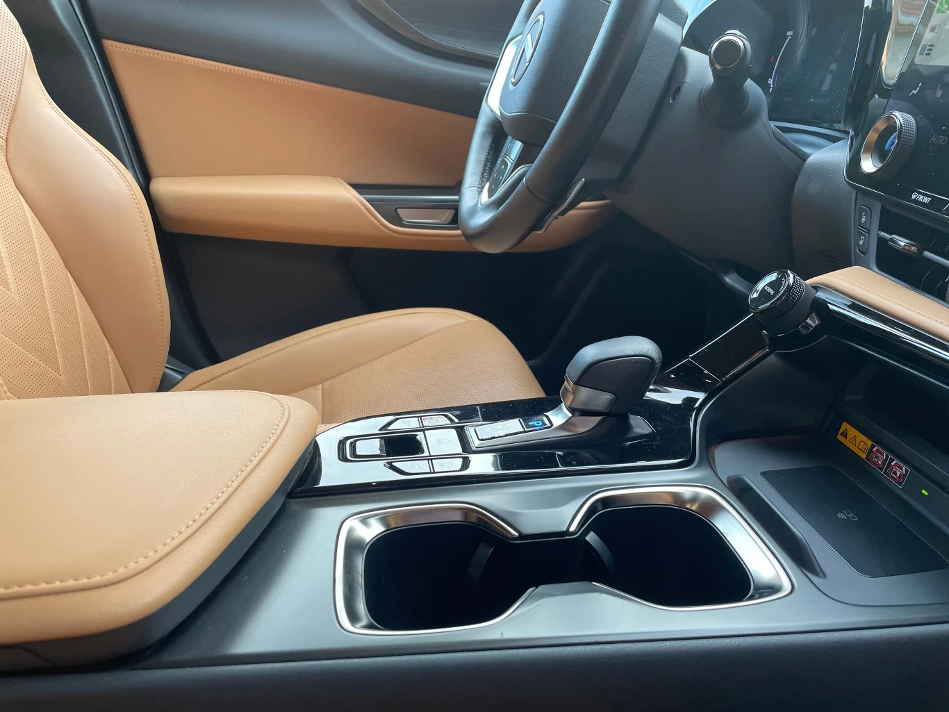 Lexus NX 450h+