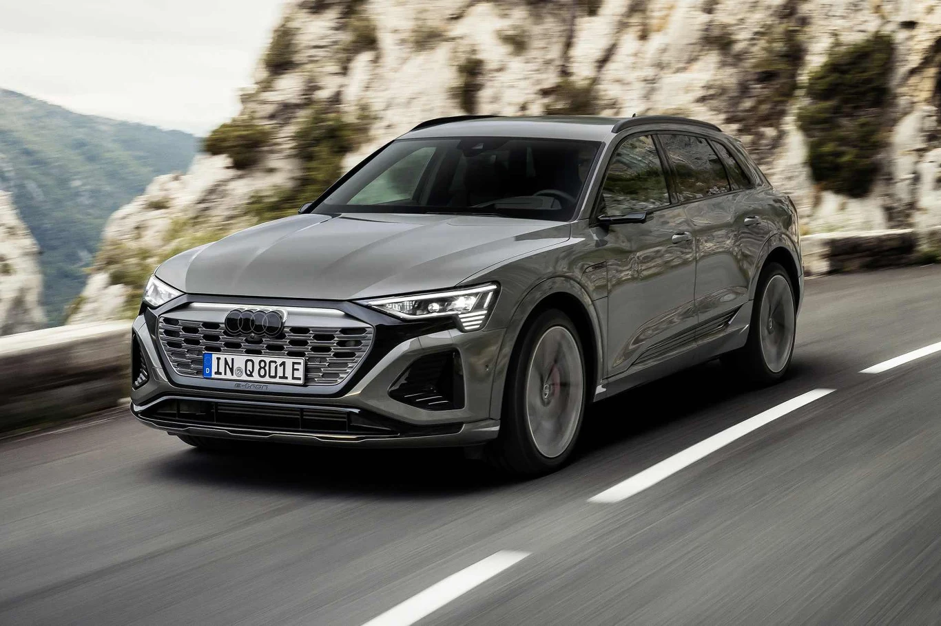 Audi Q8 e-tron quattro